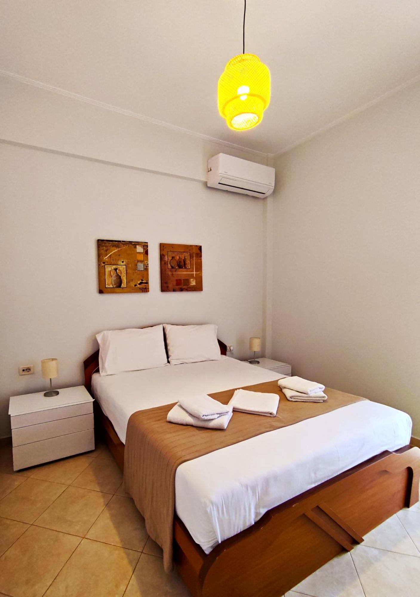 Comfy Hill Apartments Sarandë Exteriör bild