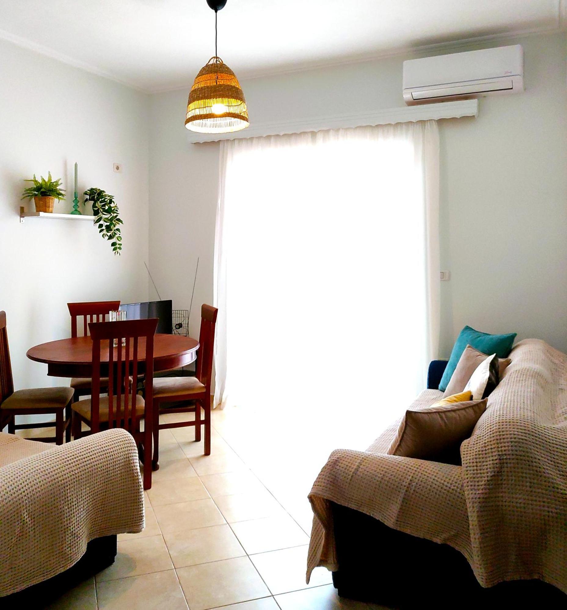 Comfy Hill Apartments Sarandë Exteriör bild